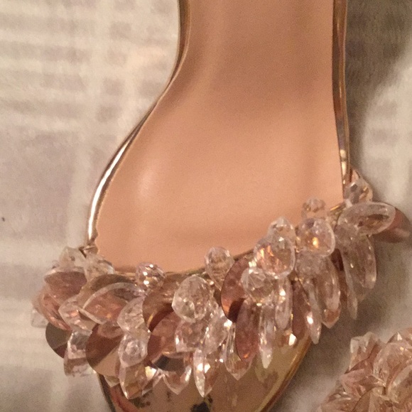 Yogi Rose Gold Heels - Picture 5 of 7